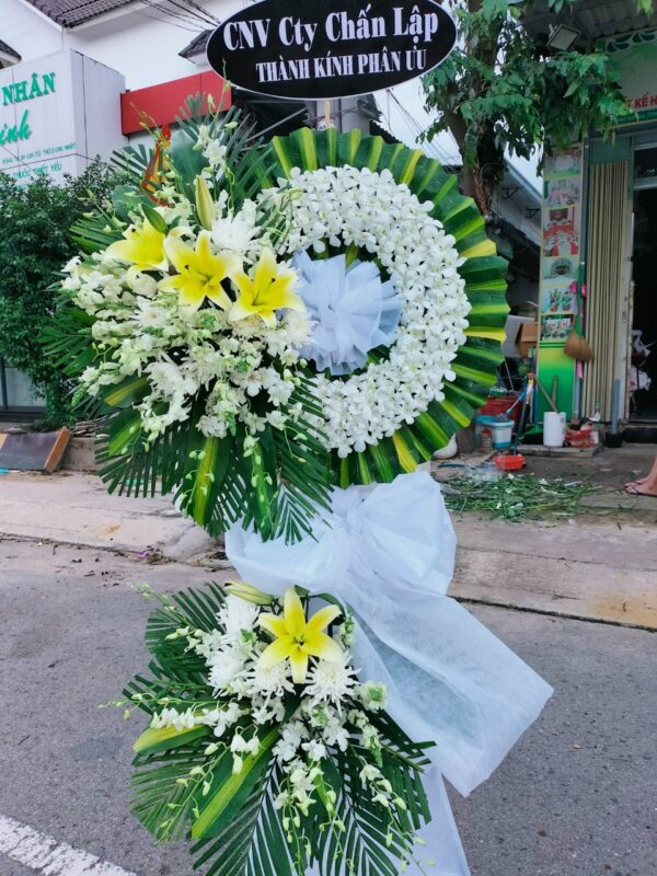 vòng hoa viếng tại Quận Sơn Trà