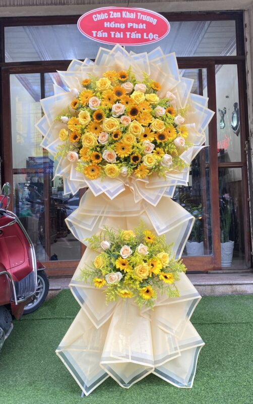 kệ hoa khai trương đẹp tại Quận 3