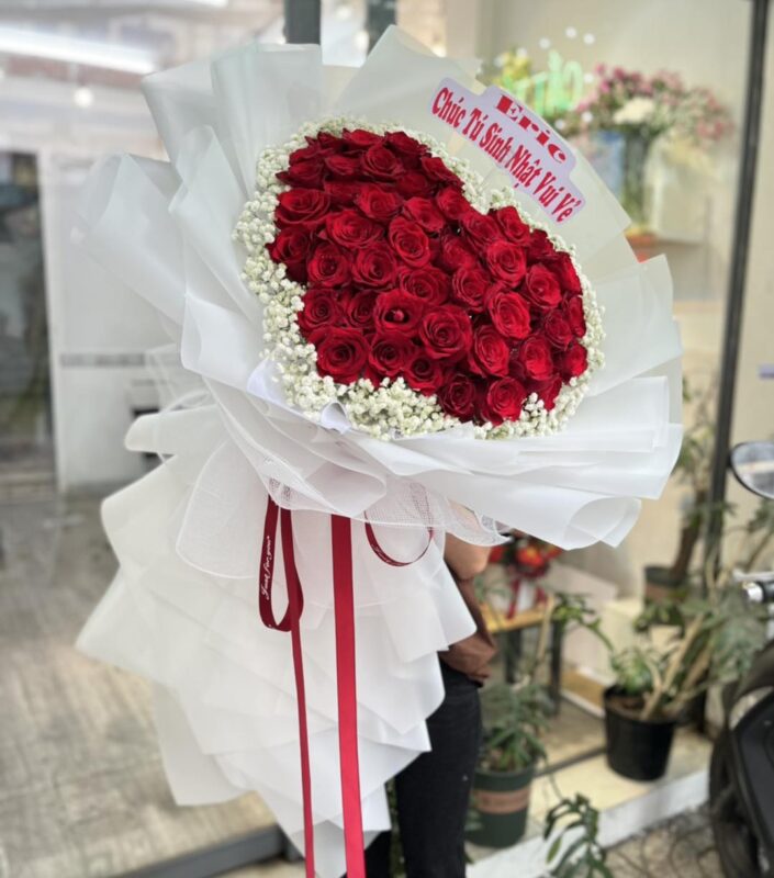 bó hoa tại shop hoa tươi Hà Đông