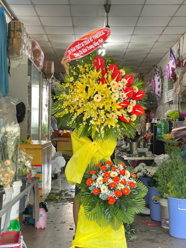hoa khai trương quận 6