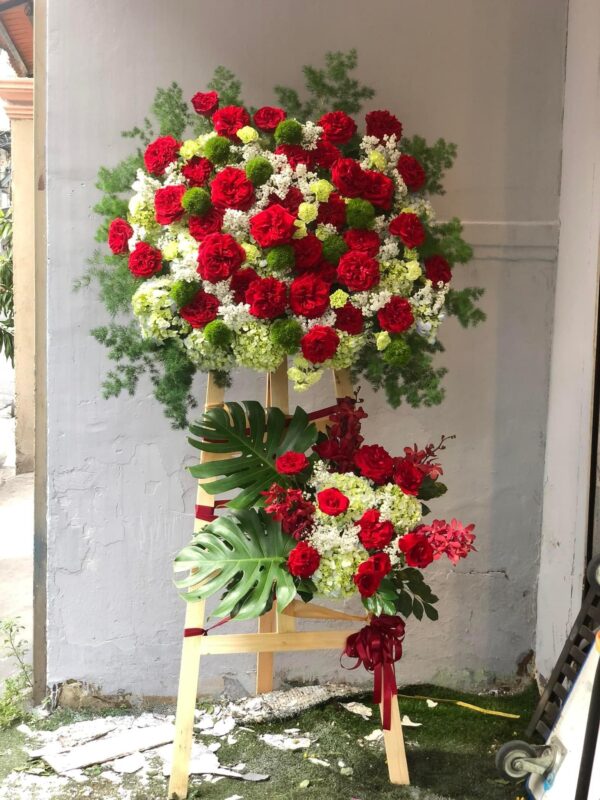 kệ hoa chúc mừng