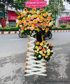 kệ hoa chúc mừng 312