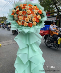 kệ hoa chúc mừng 314